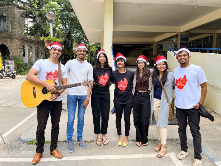 Volunteers singing at the CSI Hospital for Christmas